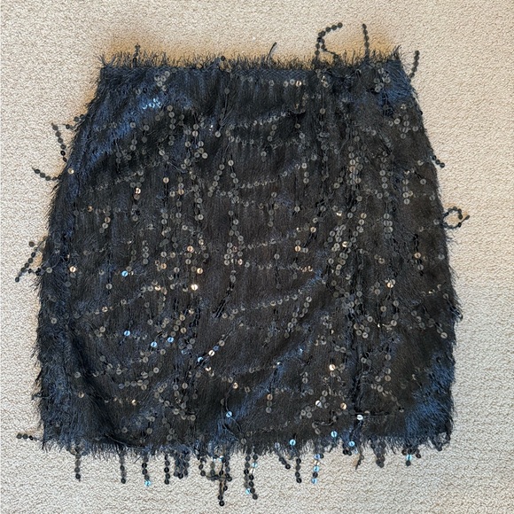 H&M Black Sequin Mini Skirt - Picture 1 of 2